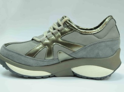 נעליים אורטופדיות טיפוליות STRETCH WALKER